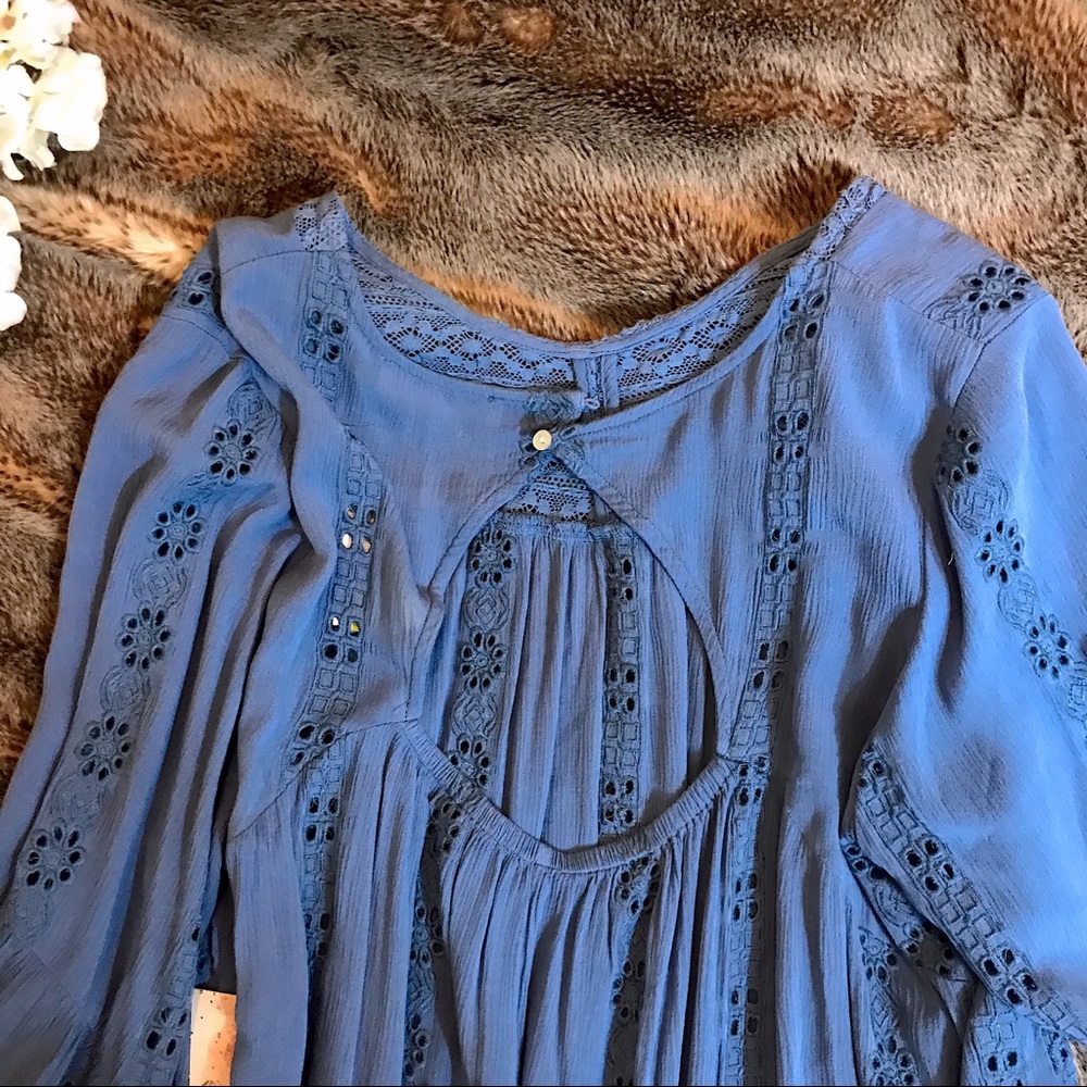 NWT Altar’d State A Beautiful Soul eyelet Top - Picture 7 of 7